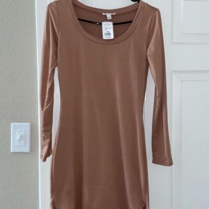 NWT TSHIRT DRESS